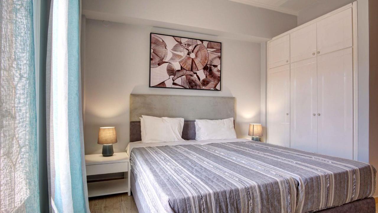 Azure Mare Apartment