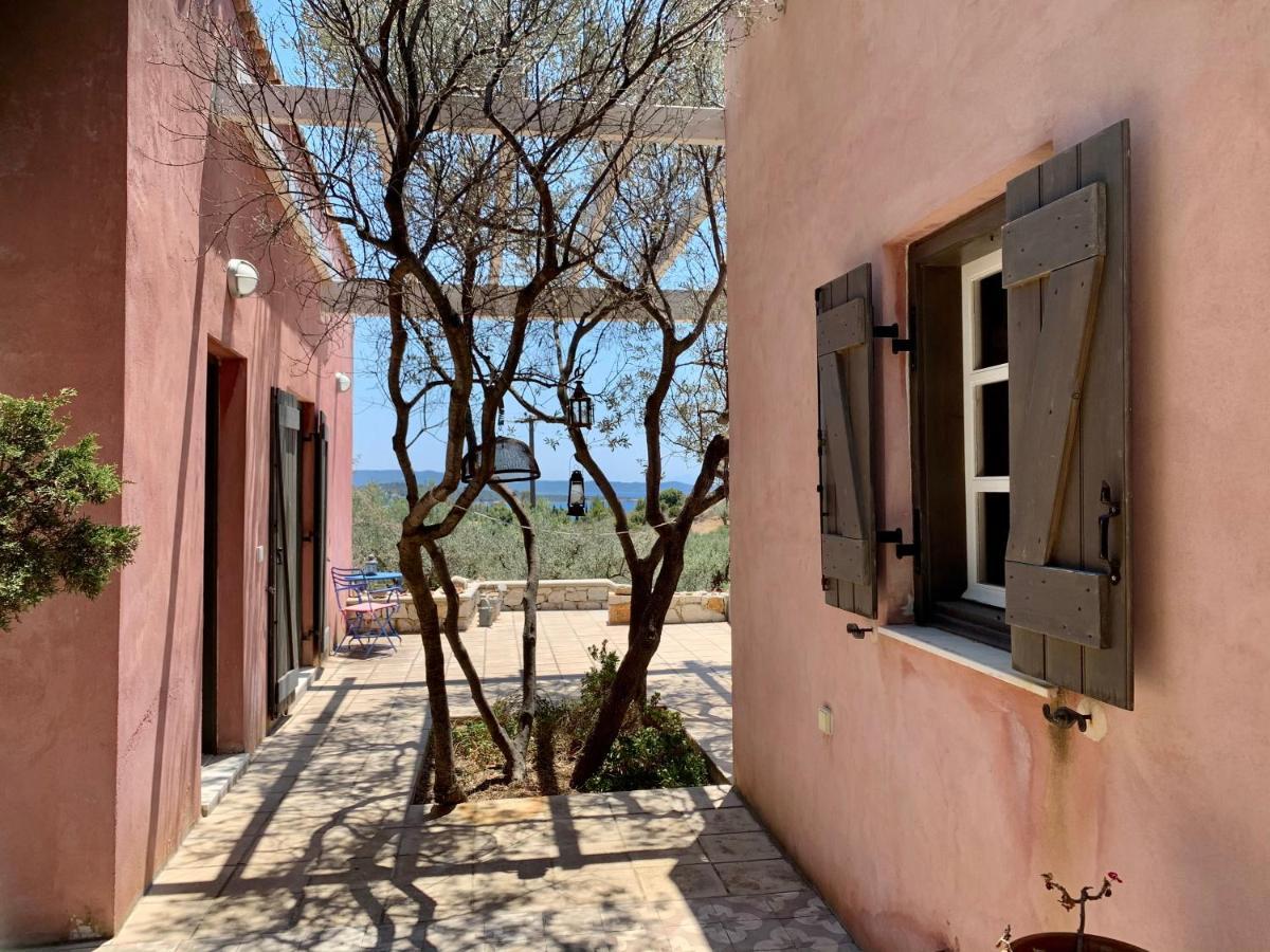 Roxanne's Olive Grove House Kranidi
