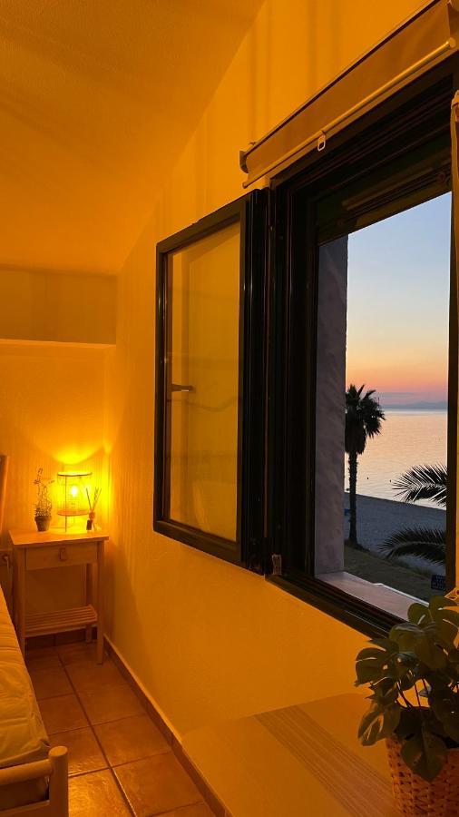 Seafront Maisonette *