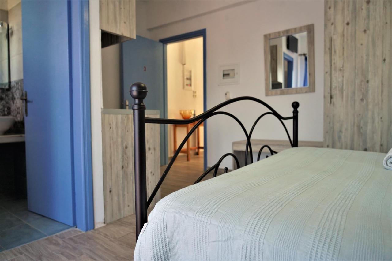 Apartment Meltemi *