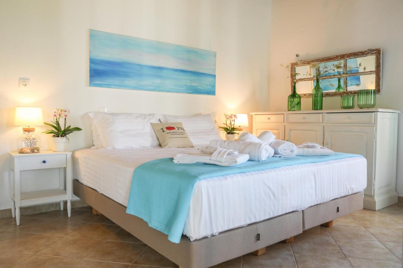 Georgia Villa Skiathos Town