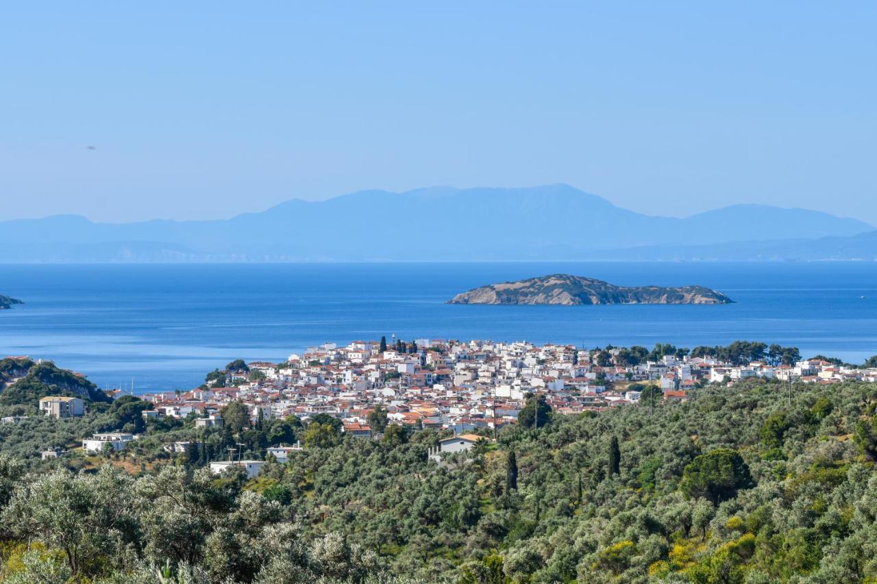 Georgia Skiathos Town