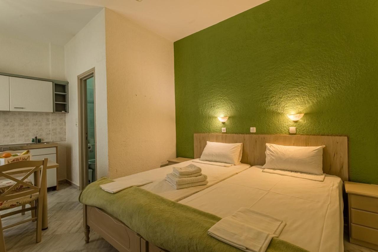 Niriides Apartment *