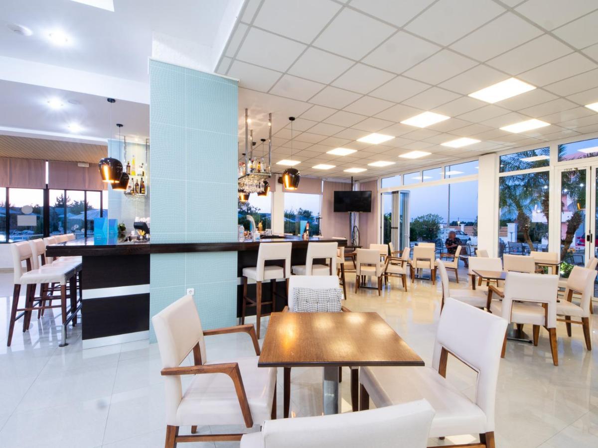 Hotel Lymberia 3*