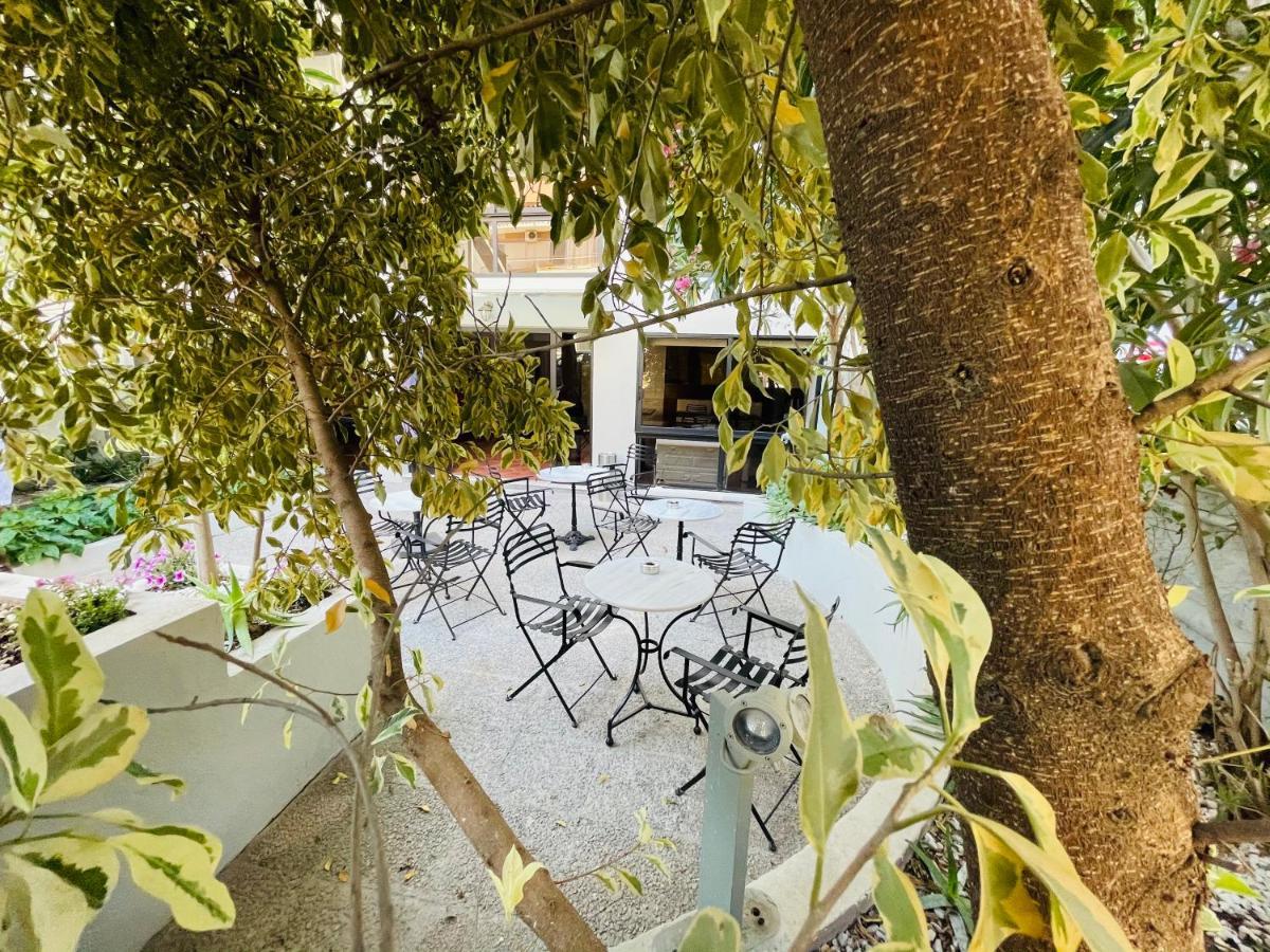 Hotel Platon 3*