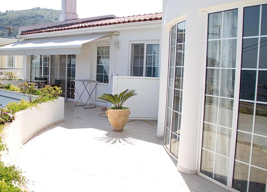 Apartment And Miloi (Argolis)
