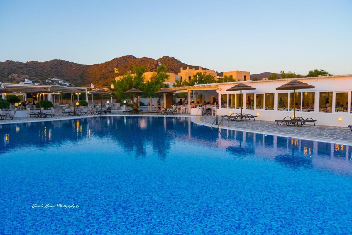 Mikri Vigla Hotel Beach Resort 3*