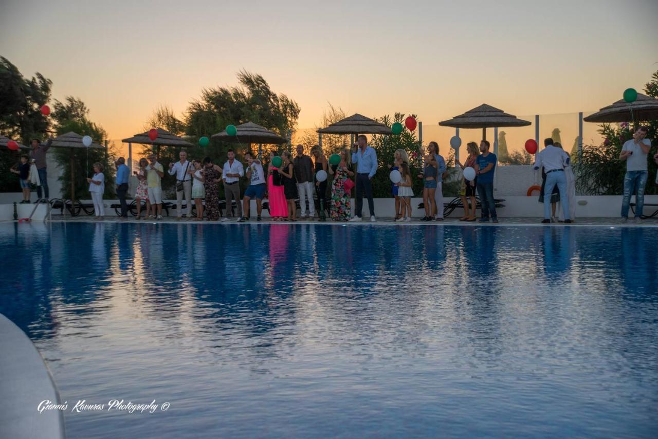 Mikri Vigla Hotel Beach Resort 3*