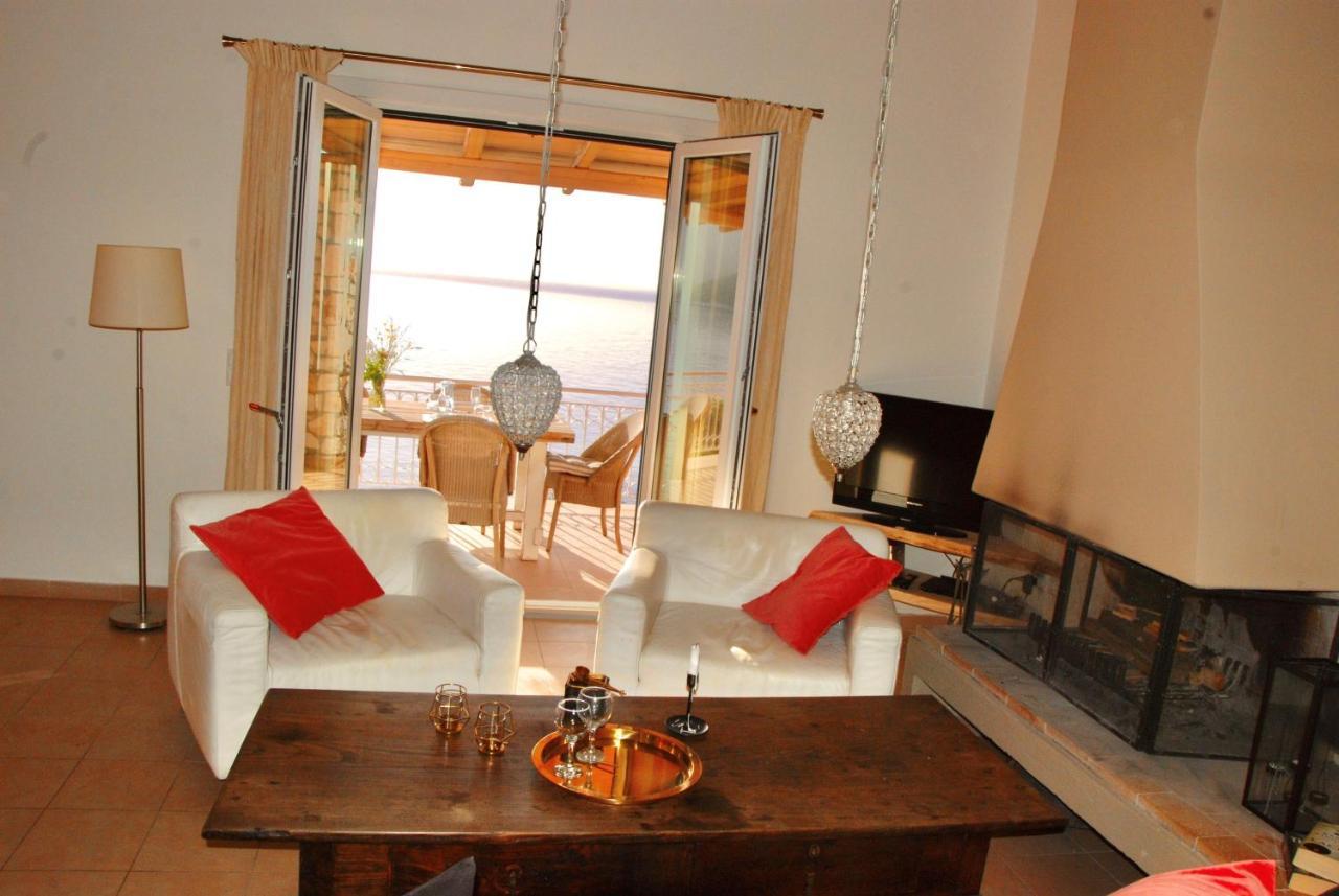 Villa Nautique - Waterfront Sivota (Lefkada)