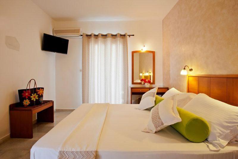 Aparthotel Naxos Kalimera 2*
