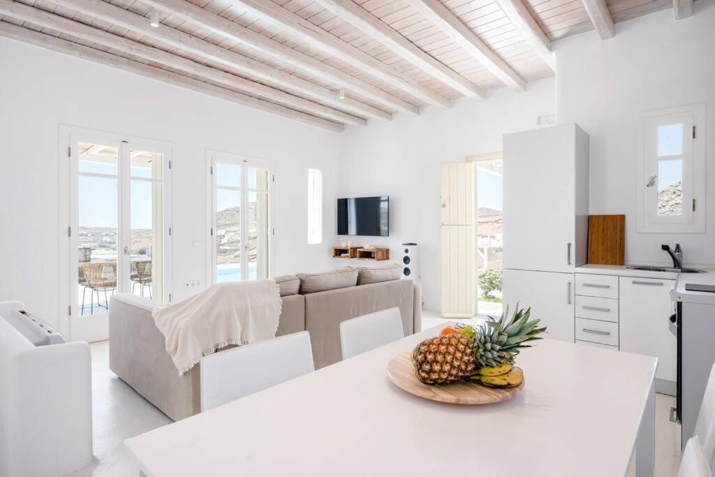 Aegean Blue By Llb - In 500m. Villa *