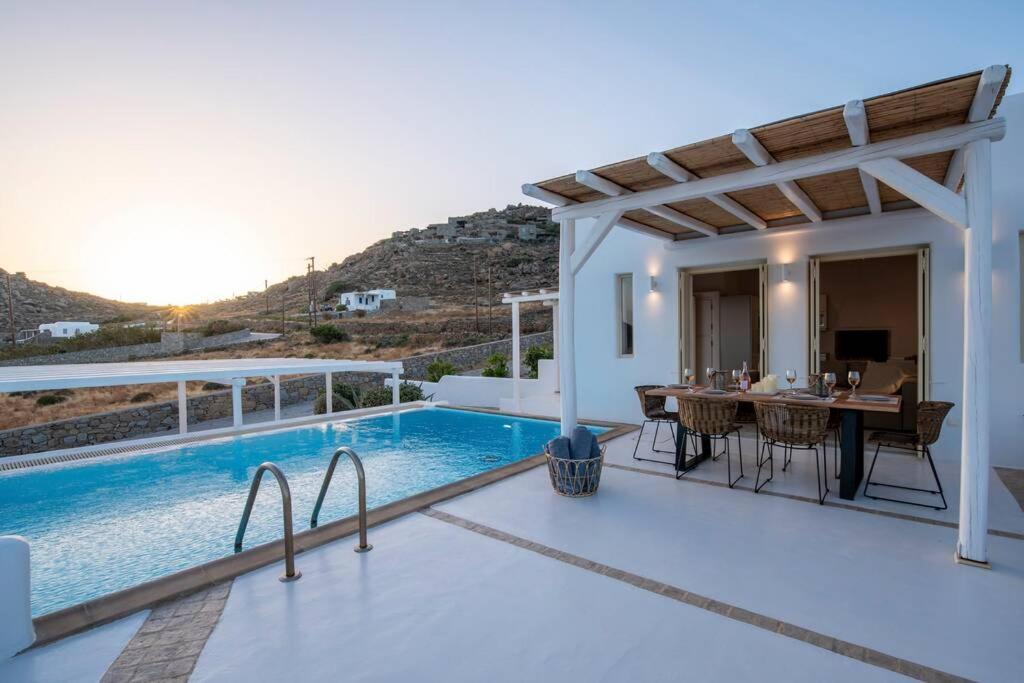 Villa Aegean Blue By Llb - In 500m. Mykonos Town