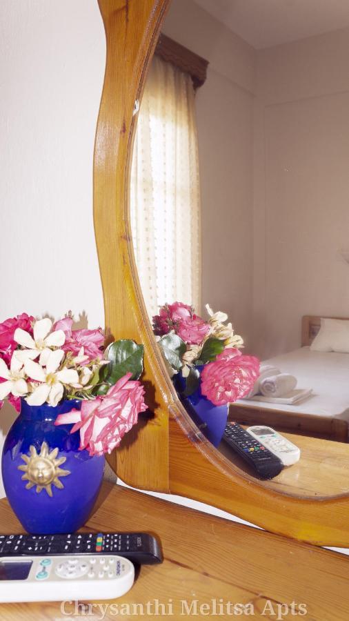 Chrysanthi Melitsa Apts. * Sidari (Corfu)