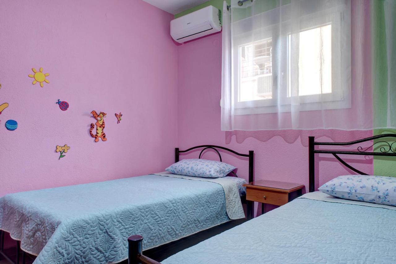 Achilleas Apartment