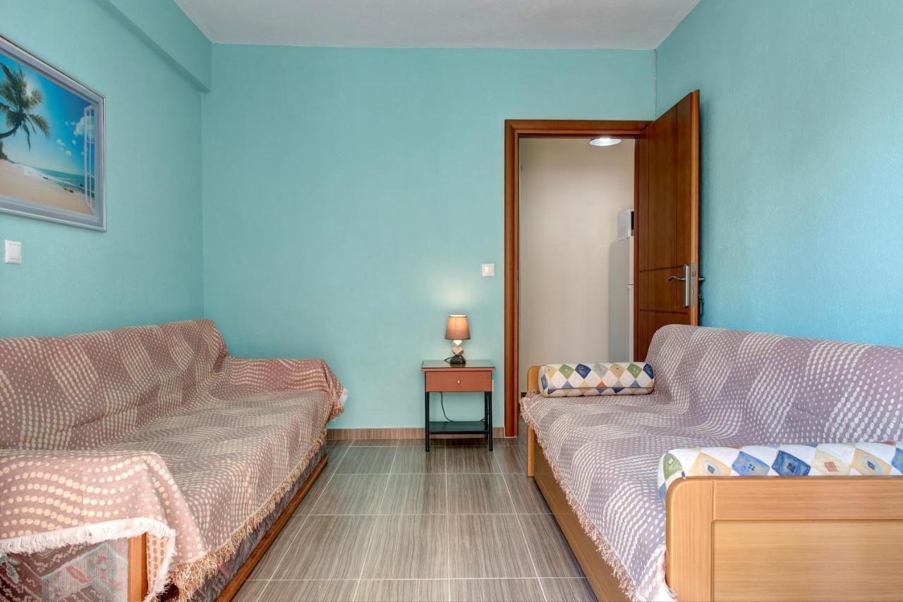 Achilleas Apartment *