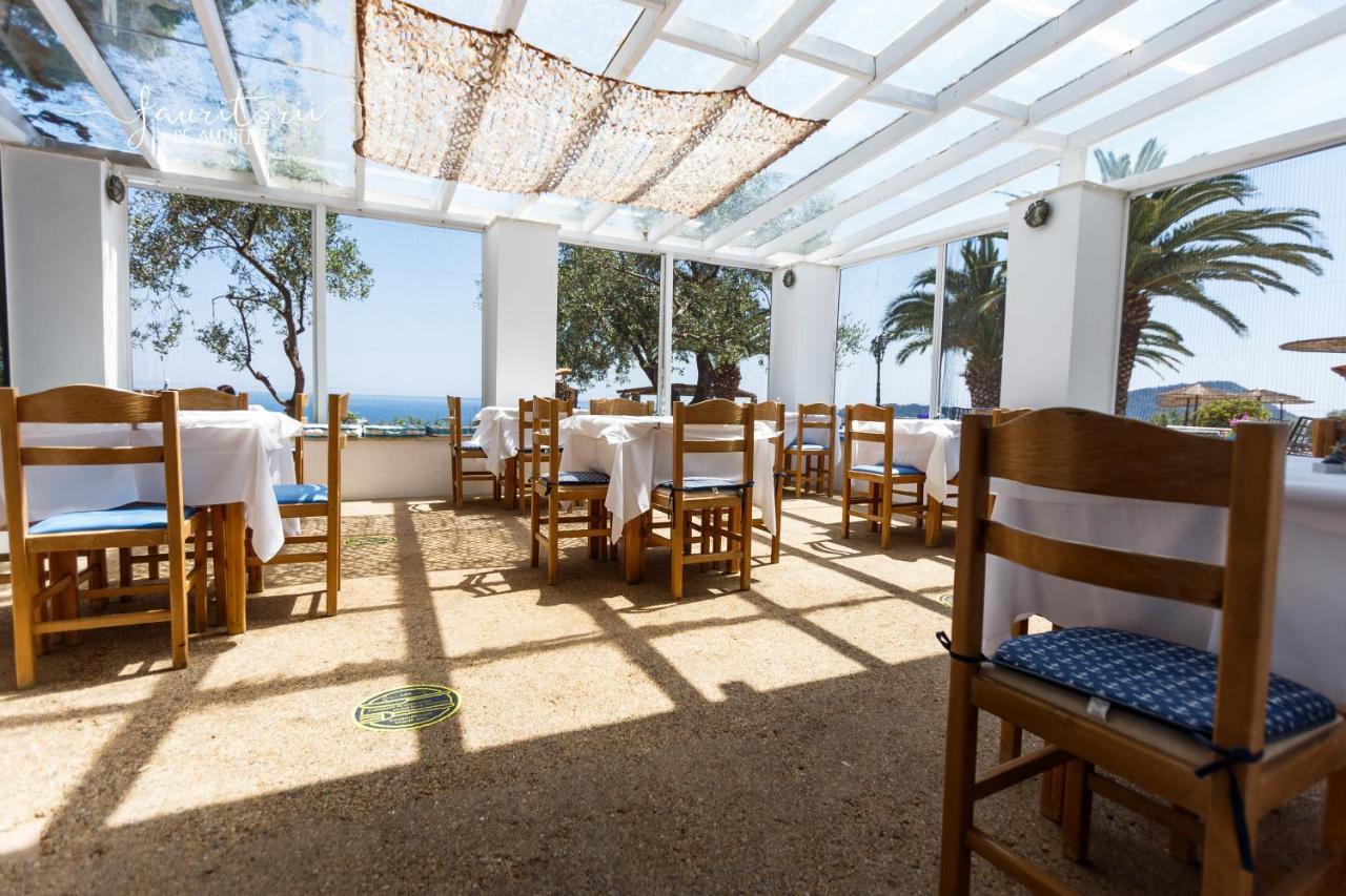 Kinira Beach Hotel Hotel