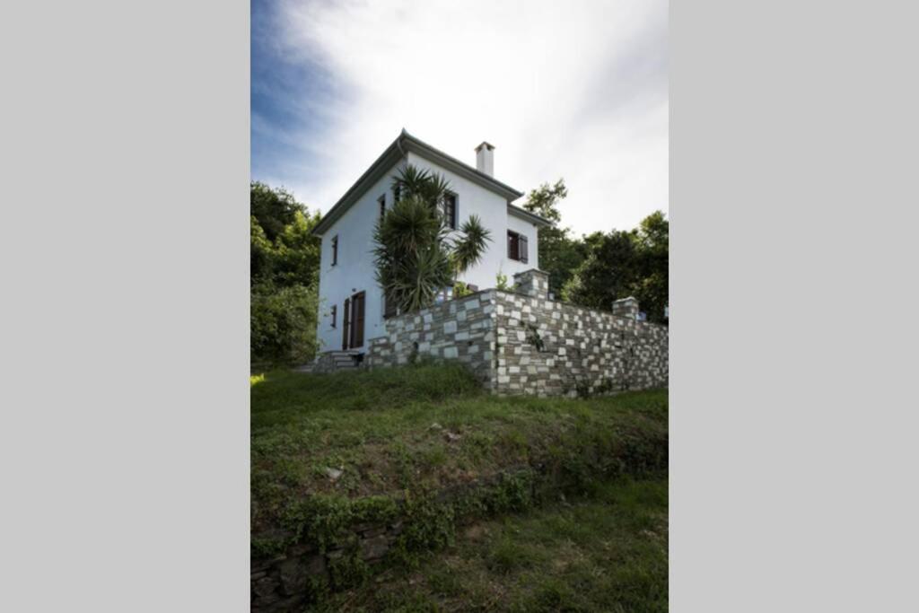 Aegean's Whispery Seafront Holiday home *