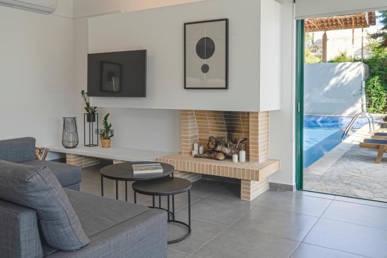 The H Experience - The Blue Lounge With Swimming Pool Apartment