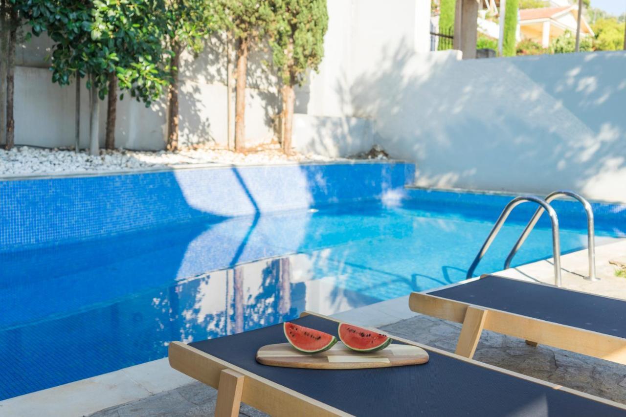 Apartment The H Experience - The Blue Lounge With Swimming Pool Porto Rafti