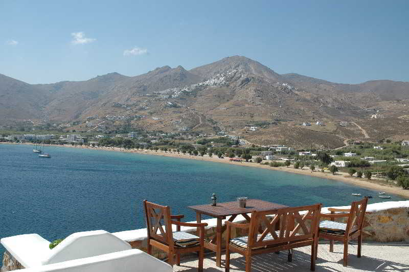 Niovi 2* Livadi (Serifos)