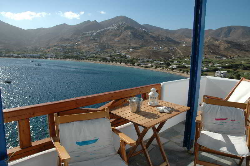 Niovi Hotel