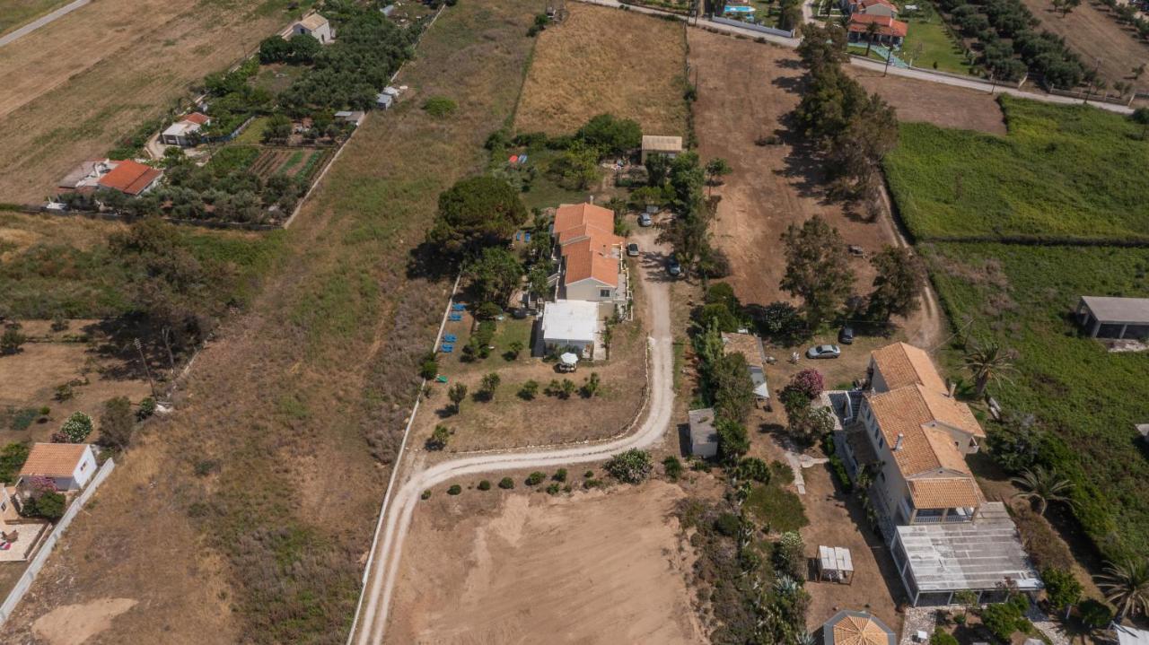 Apartment Lazaris Almiros Beach