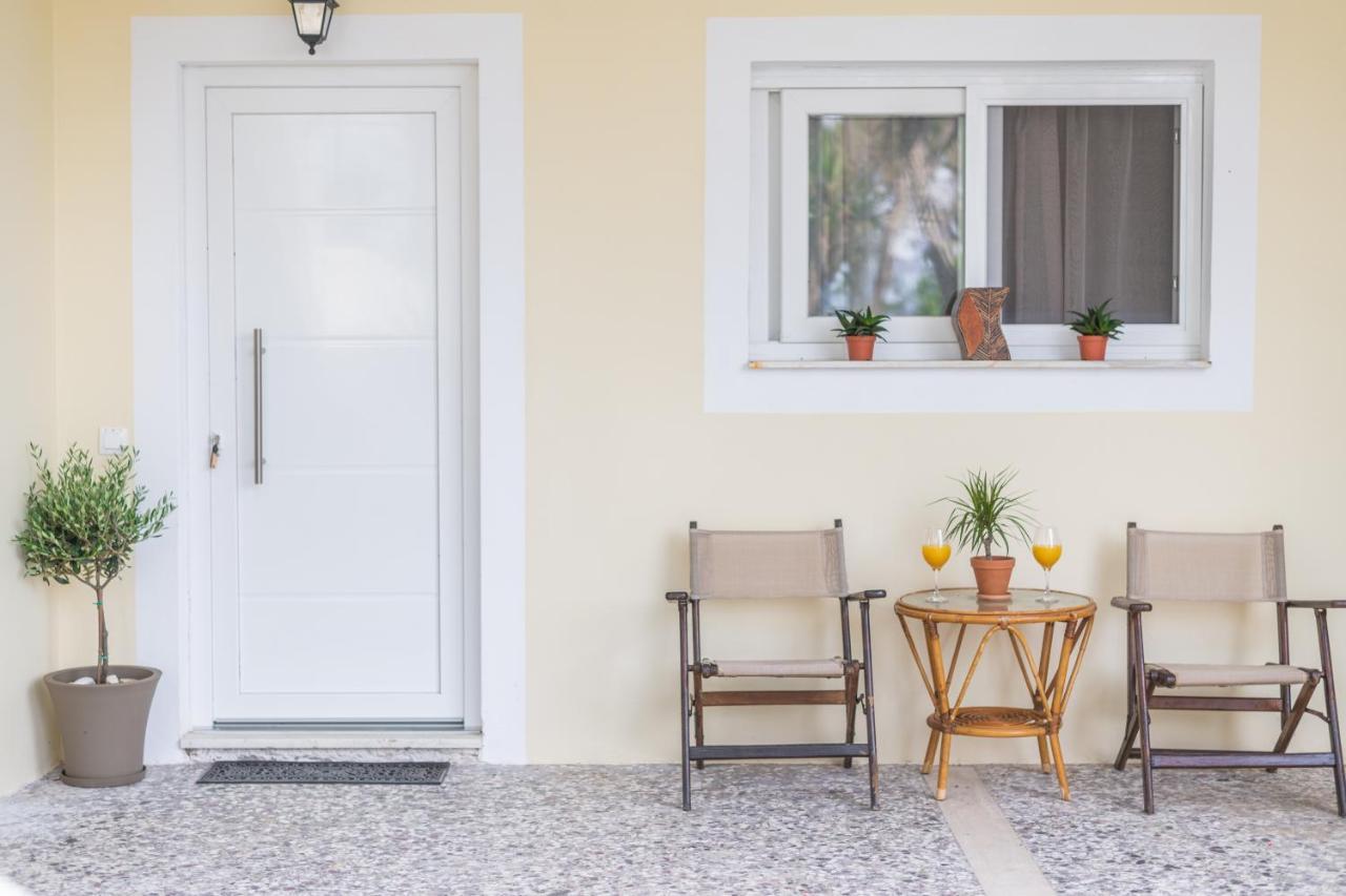 Lazaris Apartment Almiros Beach