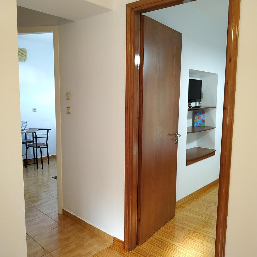 Sandra Apartment *