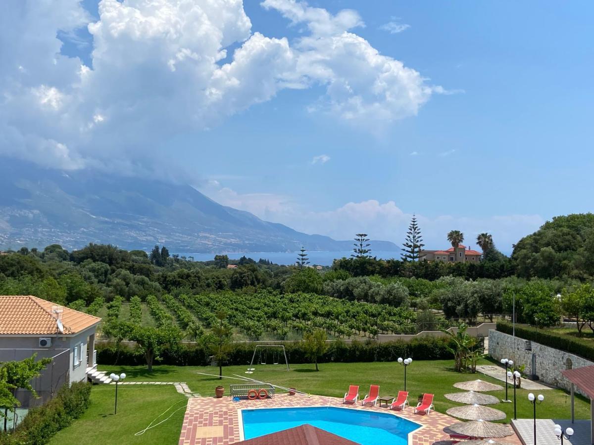 Poseidon Aparthotel 4*