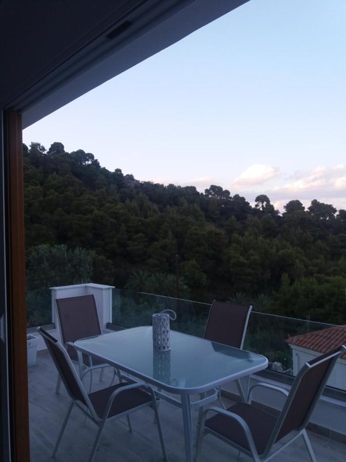 Nera's View * Epidaurus