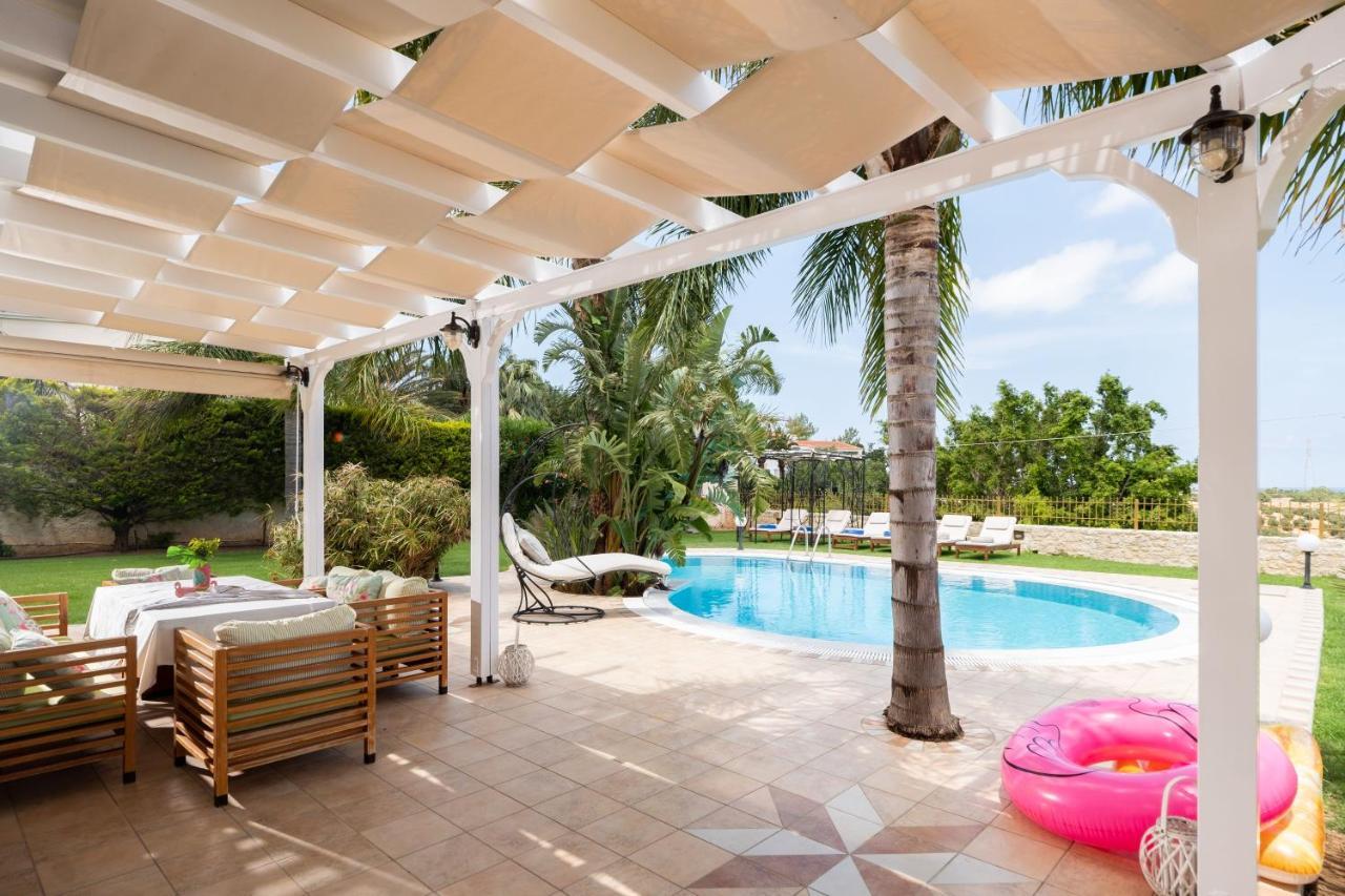Pandora Villas * Hersonissos (Crete)