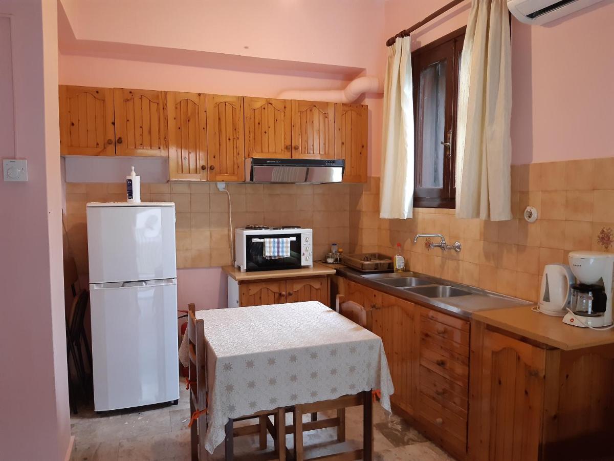 Christina Guest house *