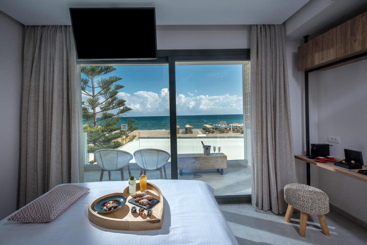 Enorme Teatro Hotel