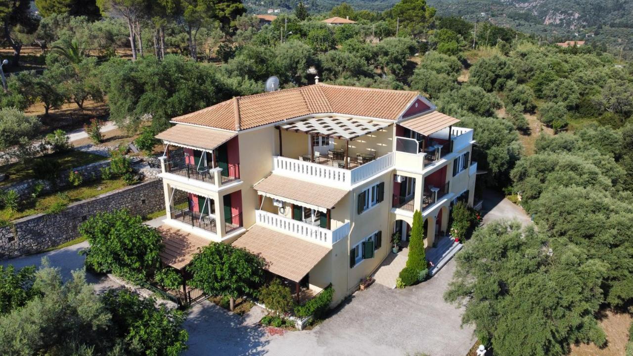 Apartment Irida