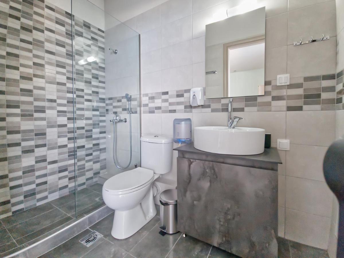 Apartment Epipleon Luxury Suites: Seafront With Spacious Verandas *
