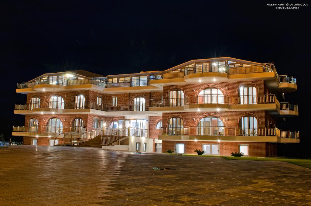 Ionion Star Hotel 4*