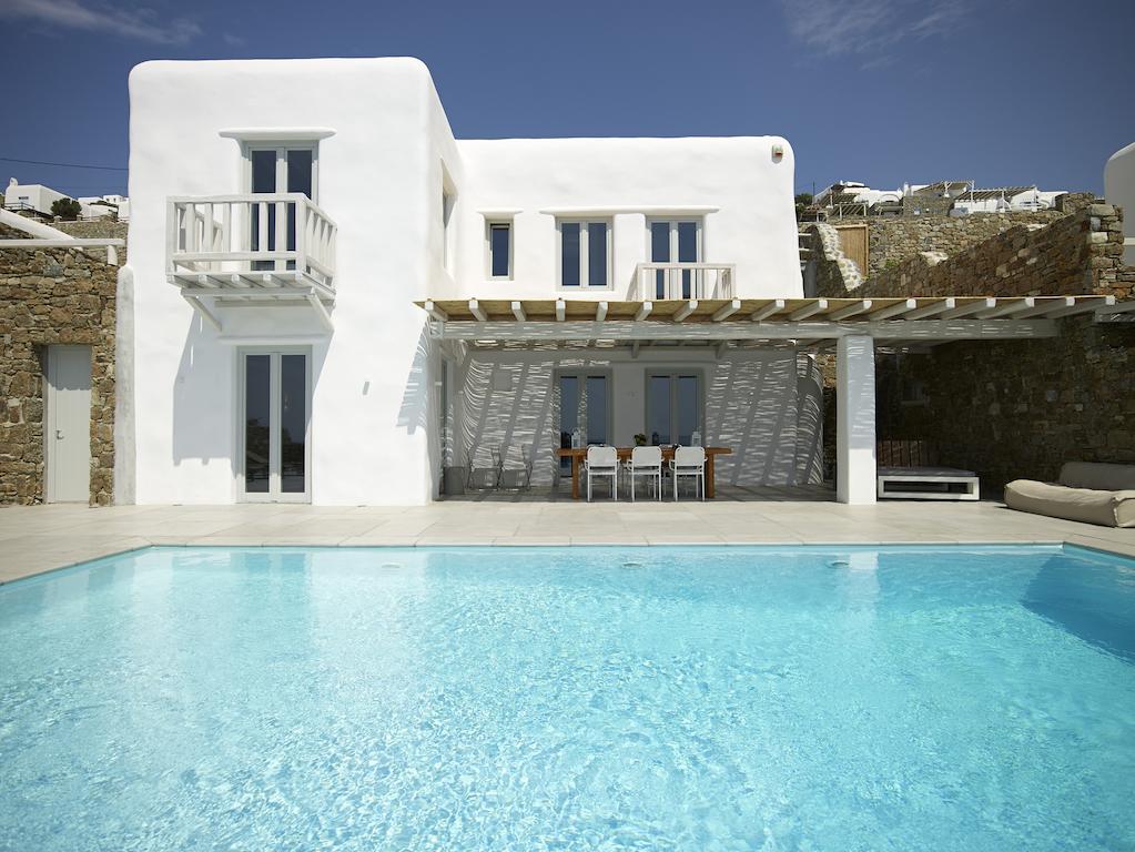 Villa Ammos *