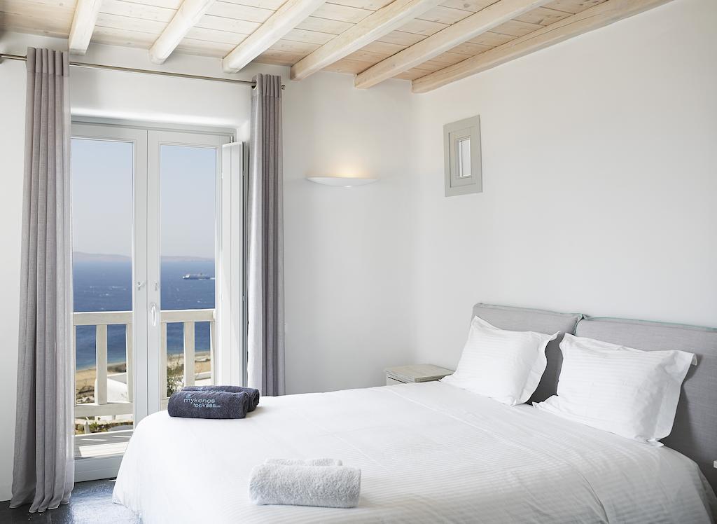 Ammos Villa *