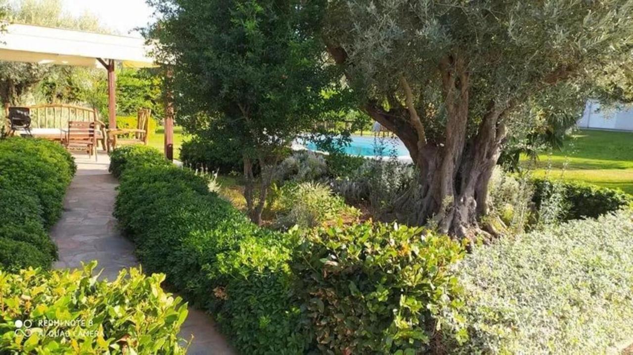Luxurious 6 Bedroom In A Great Location * Chalkida