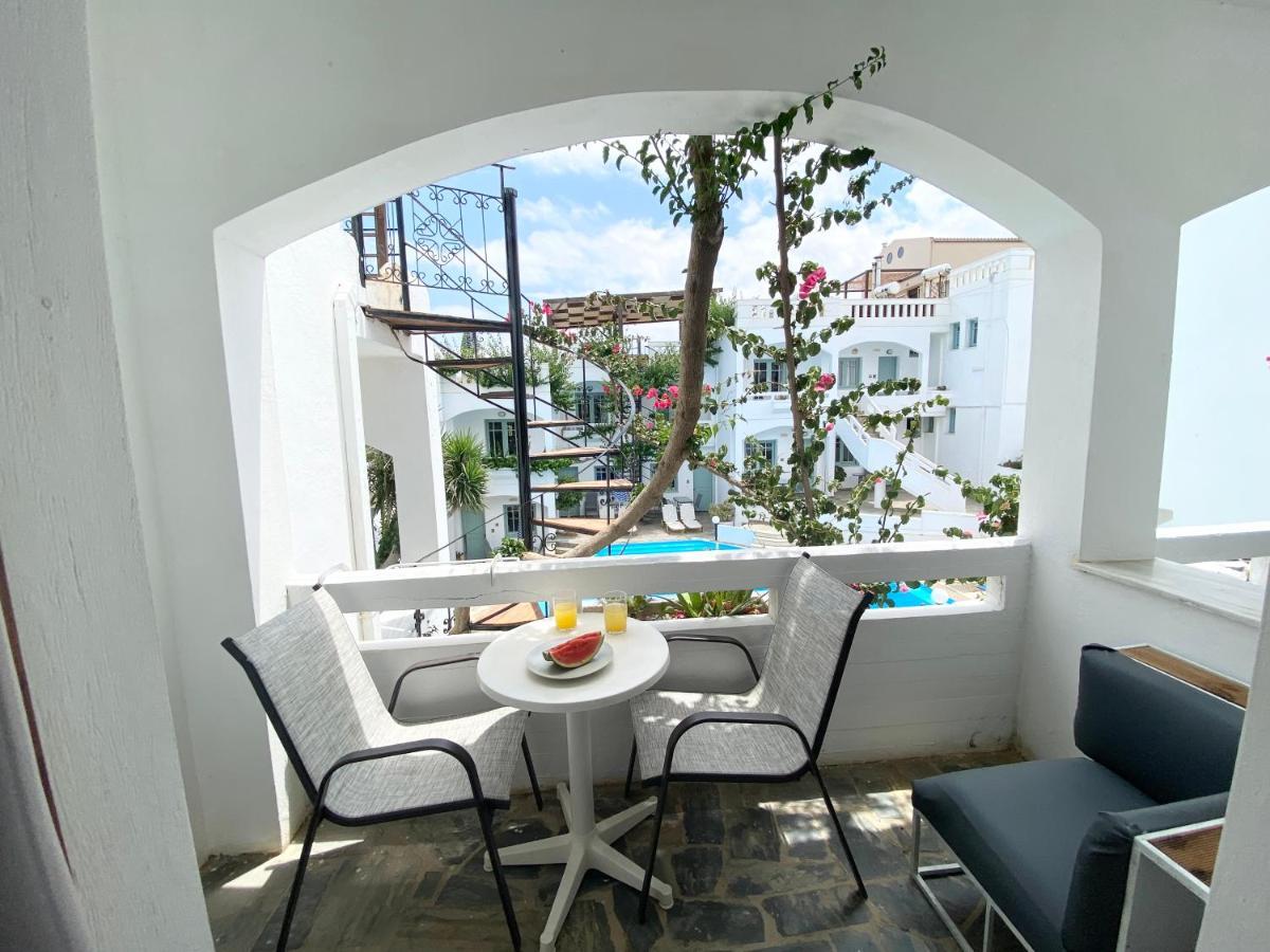 Egli Apartment Stalos