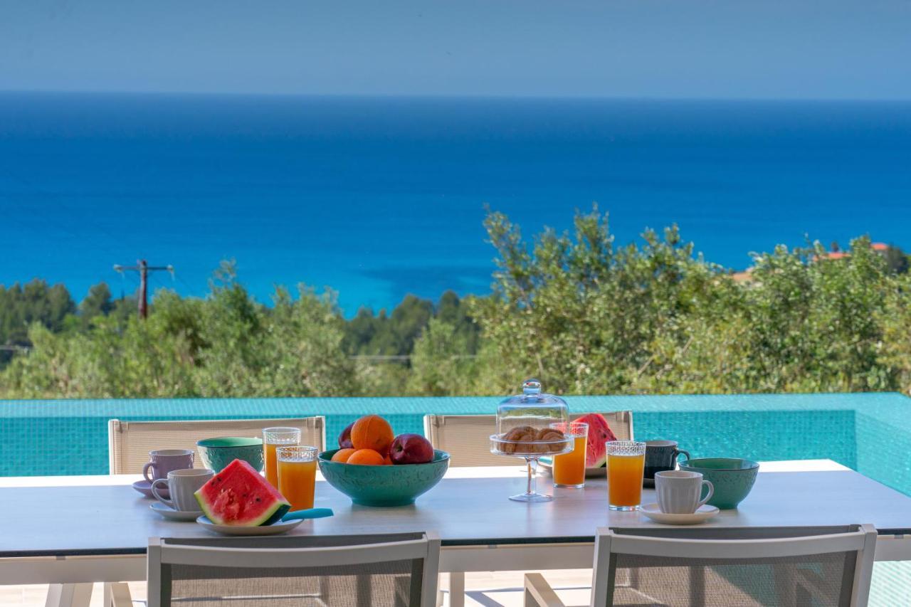Calma Trapezaki (Kefalonia)
