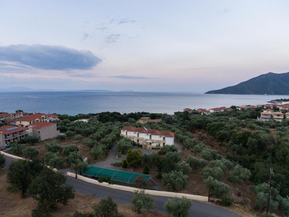 Aparthotel Elaionas Leonidio