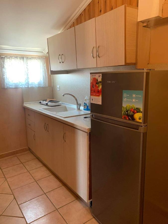 Dora Guest house Sarti