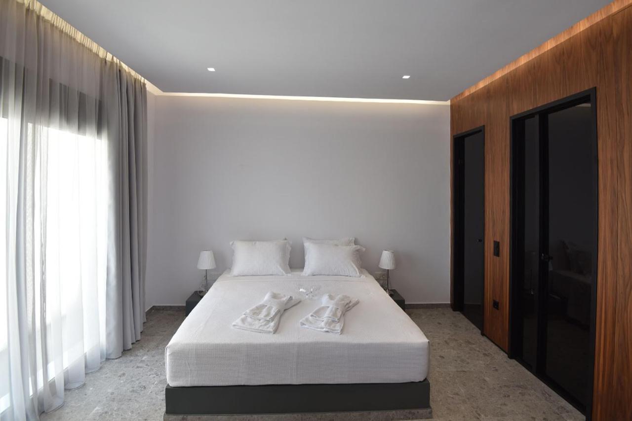 Rose N Stone, Queen, Luxury Apartment *