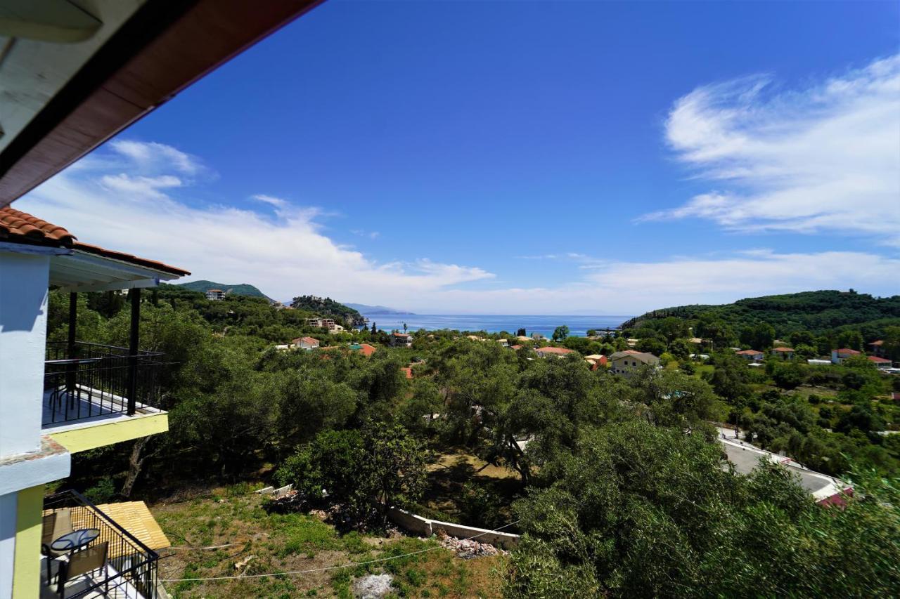 Meltemi Parga