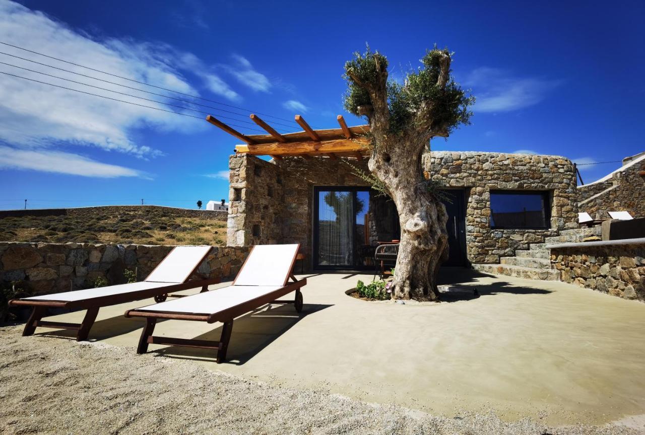 M-vibes Mykonos *