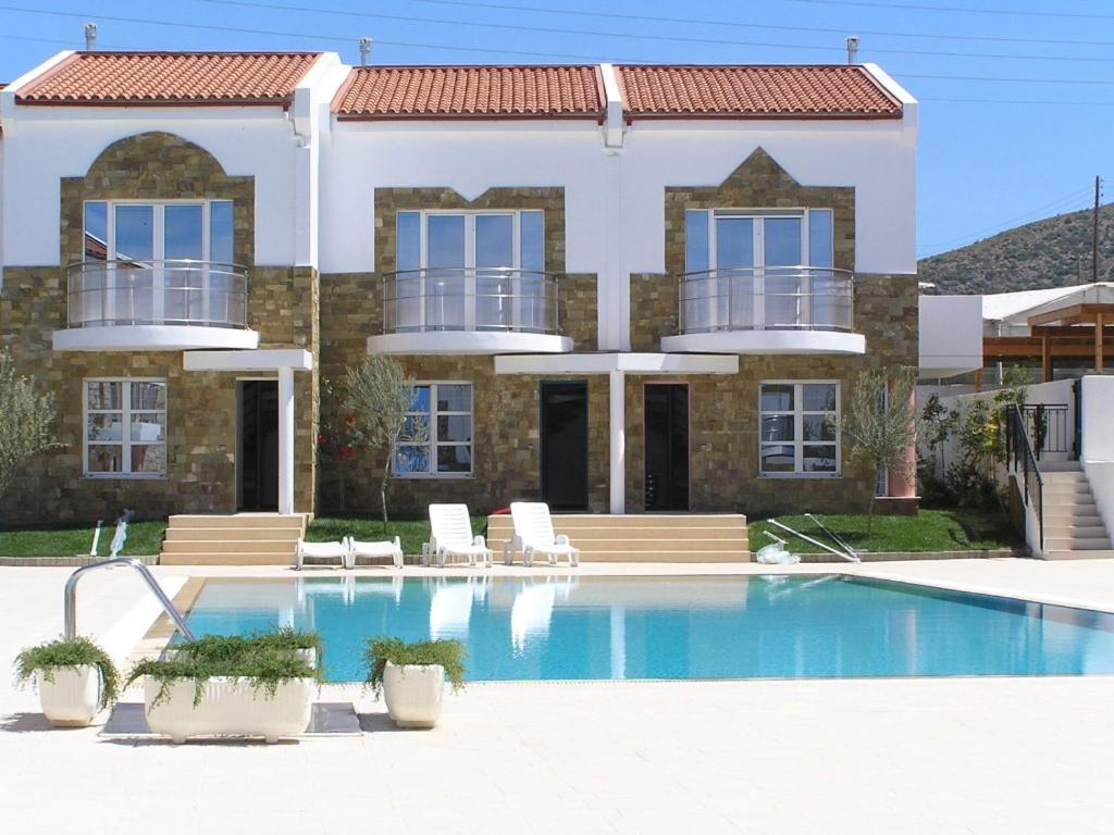 Apartment Grapevines Makry Gialos (Crete)