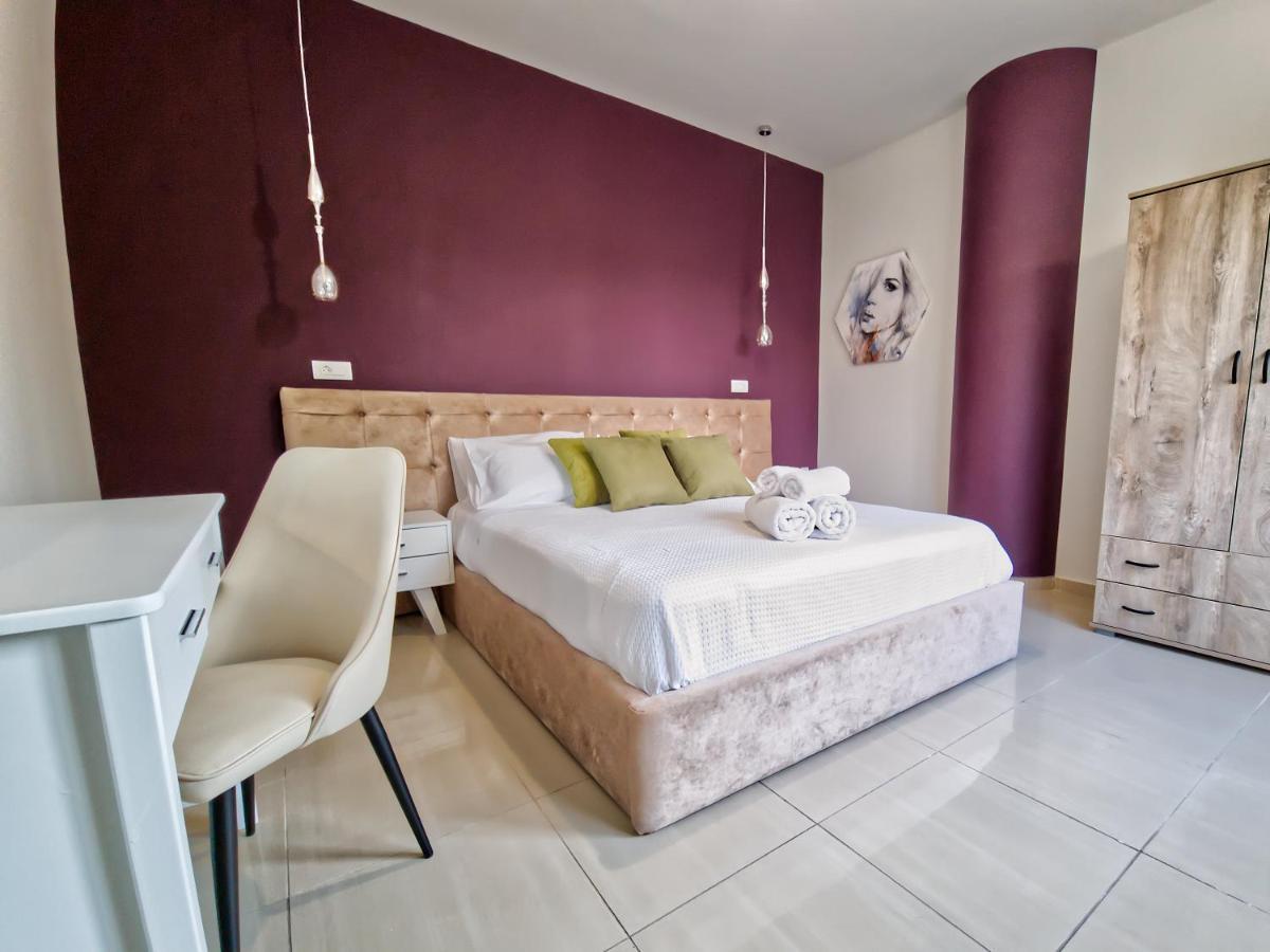 Epipleon Luxury -108- 85τμ δίπλα στη θάλασσα Nafpaktos