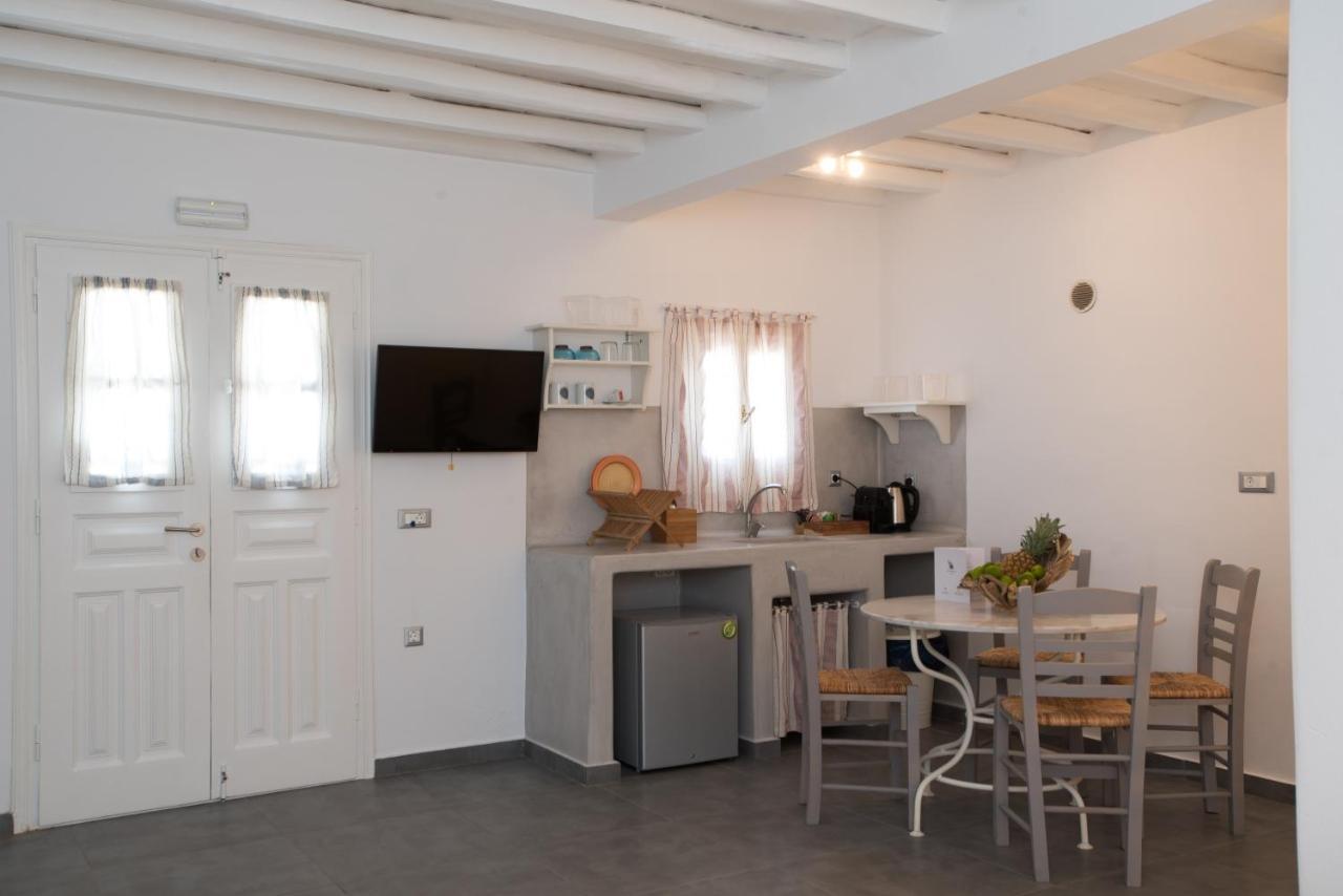 Dimilia Villa *
