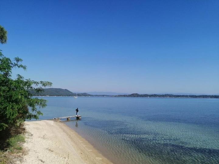 Holiday home Private Seafront House In With Amazing View Of Diaporos Island